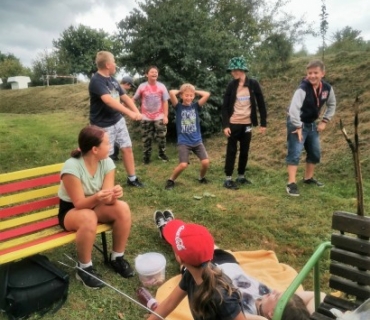 SEZNAMOVACÍ NOC VE ŠKLE