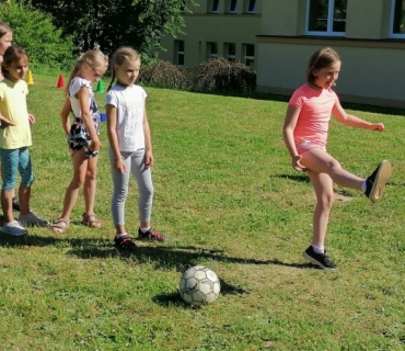 SPORTOVNÍ DEN 1. STUPNĚ