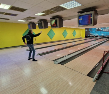 LYŽAŘSKÝ KURZ - BOWLING