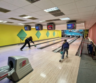 LYŽAŘSKÝ KURZ - BOWLING