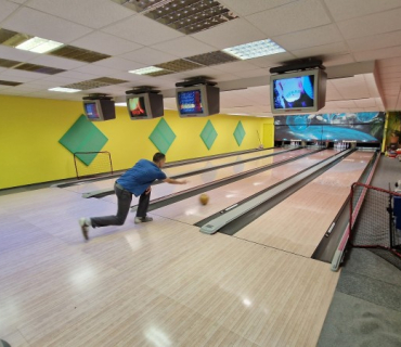 LYŽAŘSKÝ KURZ - BOWLING