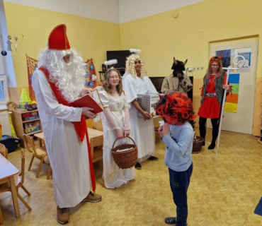 MIKULÁŠSKÁ NADÍLKA V MŠ