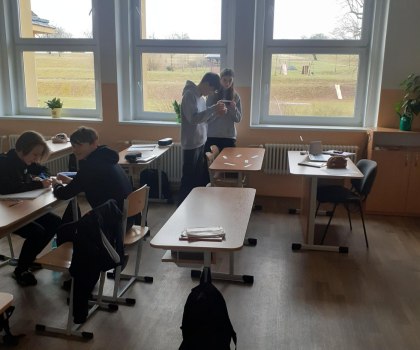 BĚHACÍ DIKTÁT V MATEMATICE