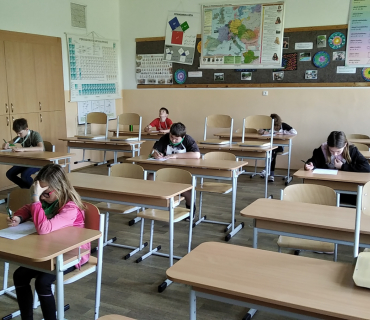 ZLATÁ VČELA