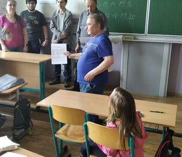 ZLATÁ VČELA