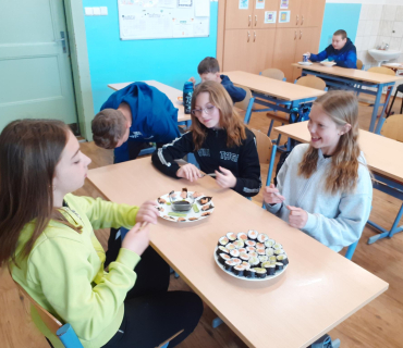 ŠESTÁ TŘÍDA V KUCHYNI