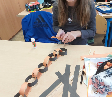 STRAŠIDELNÁ VÝZDOBA