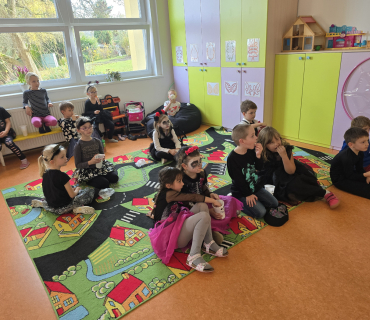 STRAŠIDELNÁ PÁRTY V DRUŽINĚ 1. TŘÍDY