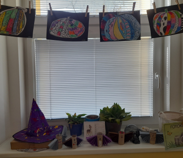 V DRUHÉ TŘÍDĚ STRAŠÍ