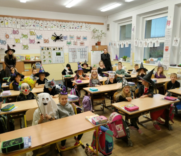 V DRUHÉ TŘÍDĚ STRAŠÍ