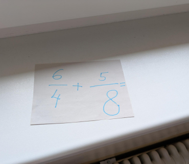 BĚHACÍ DIKTÁT V MATEMATICE