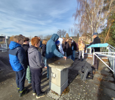 EXKURZE DO HVĚZDÁRNY