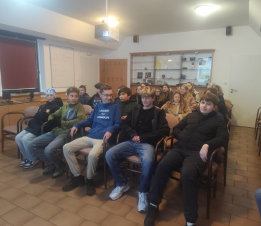 EXKURZE DO HVĚZDÁRNY