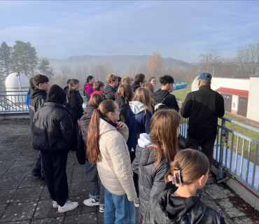 EXKURZE DO HVĚZDÁRNY