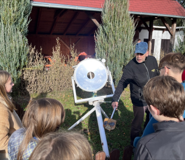 EXKURZE DO HVĚZDÁRNY