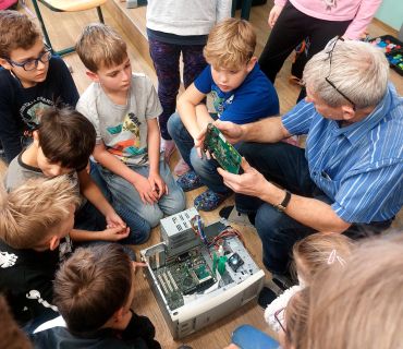 INFORMATIKA VE 3. TŘÍDĚ