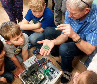 INFORMATIKA VE 3. TŘÍDĚ