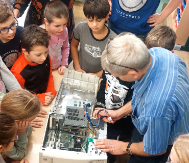 INFORMATIKA VE 3. TŘÍDĚ