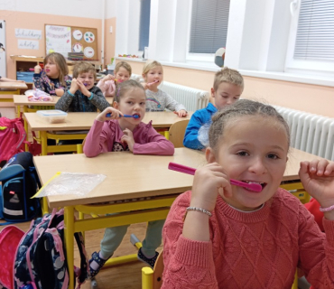 JAK PEČOVAT O ZOUBKY?