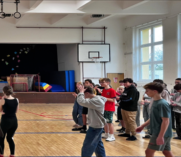 VÁNOČNÍ TURNAJ VE VYBÍJENÉ