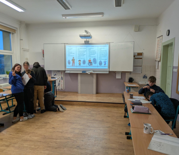 VÁNOČNÍ MATEMATIKA V 8. TŘÍDĚ