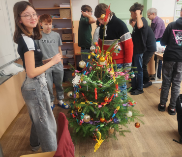 VÁNOCE V 7. TŘÍDĚ