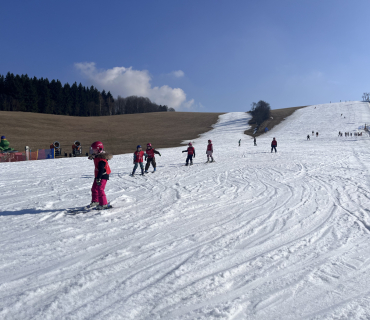 SOPTÍKOVO LYŽOVÁNÍ